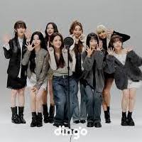 Group photo of WJSN for Dingo's Killing Voice.